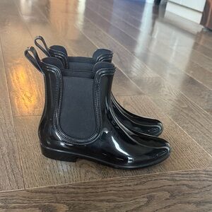 JustFab Short Black Rain Boots